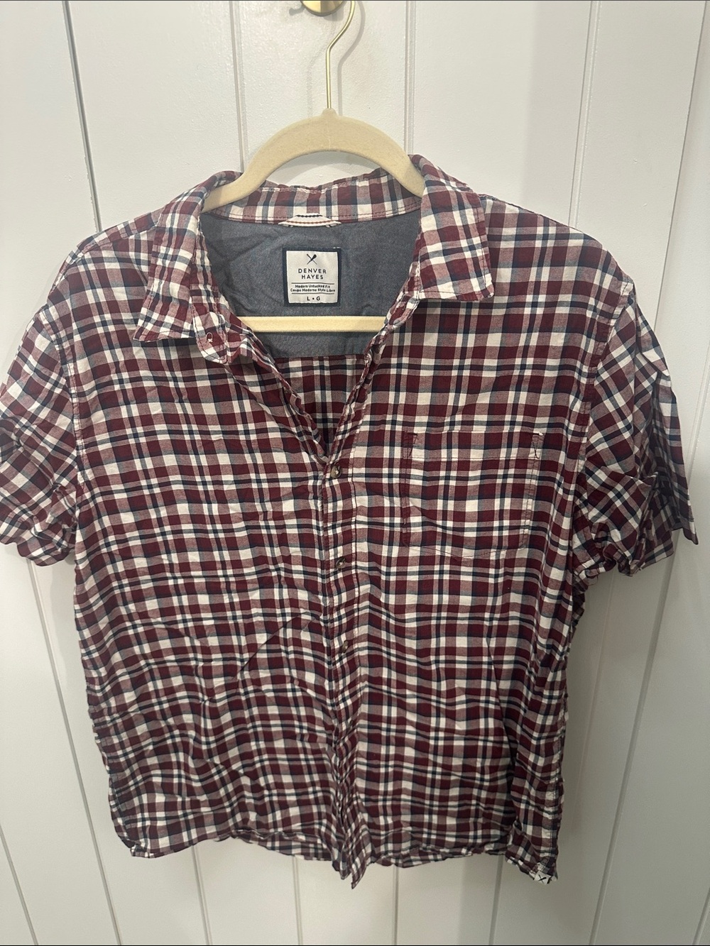 Denver Hayes Burgundy and White Plaid Short-Sleeve Button-Up Shirt